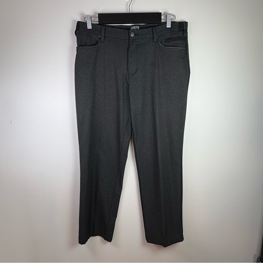 Adidas Men’s Charcoal Gray Golf Pants Size 34X30 Lightweight Performance Fit